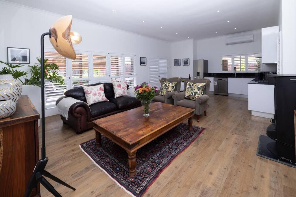 Garten Wohnung Mit Pool, 2 Schlafzimmer Cape Town Eksteriør bilde