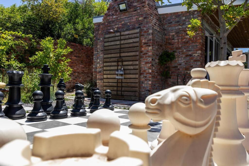 Garten Wohnung Mit Pool, 2 Schlafzimmer Cape Town Eksteriør bilde