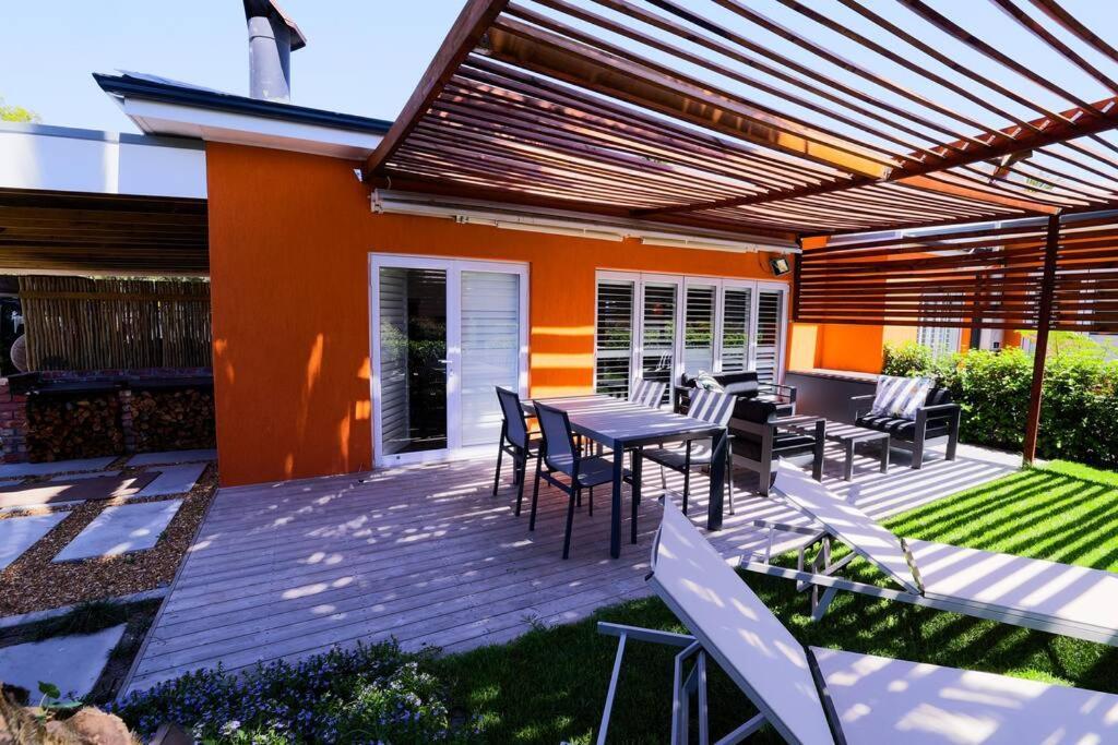 Garten Wohnung Mit Pool, 2 Schlafzimmer Cape Town Eksteriør bilde