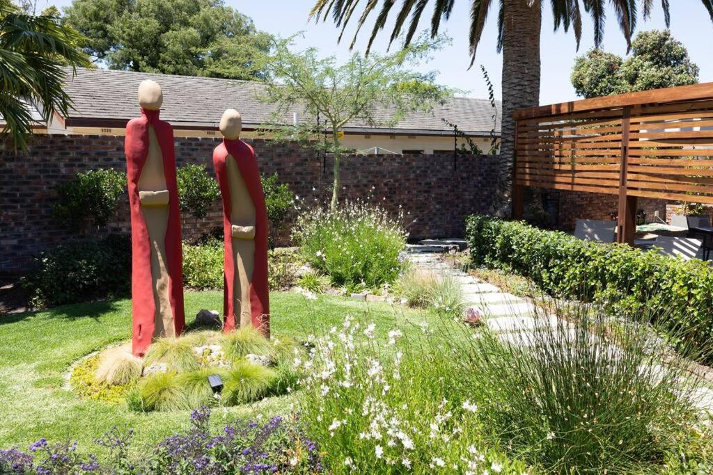 Garten Wohnung Mit Pool, 2 Schlafzimmer Cape Town Eksteriør bilde