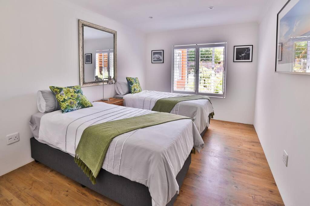Garten Wohnung Mit Pool, 2 Schlafzimmer Cape Town Eksteriør bilde